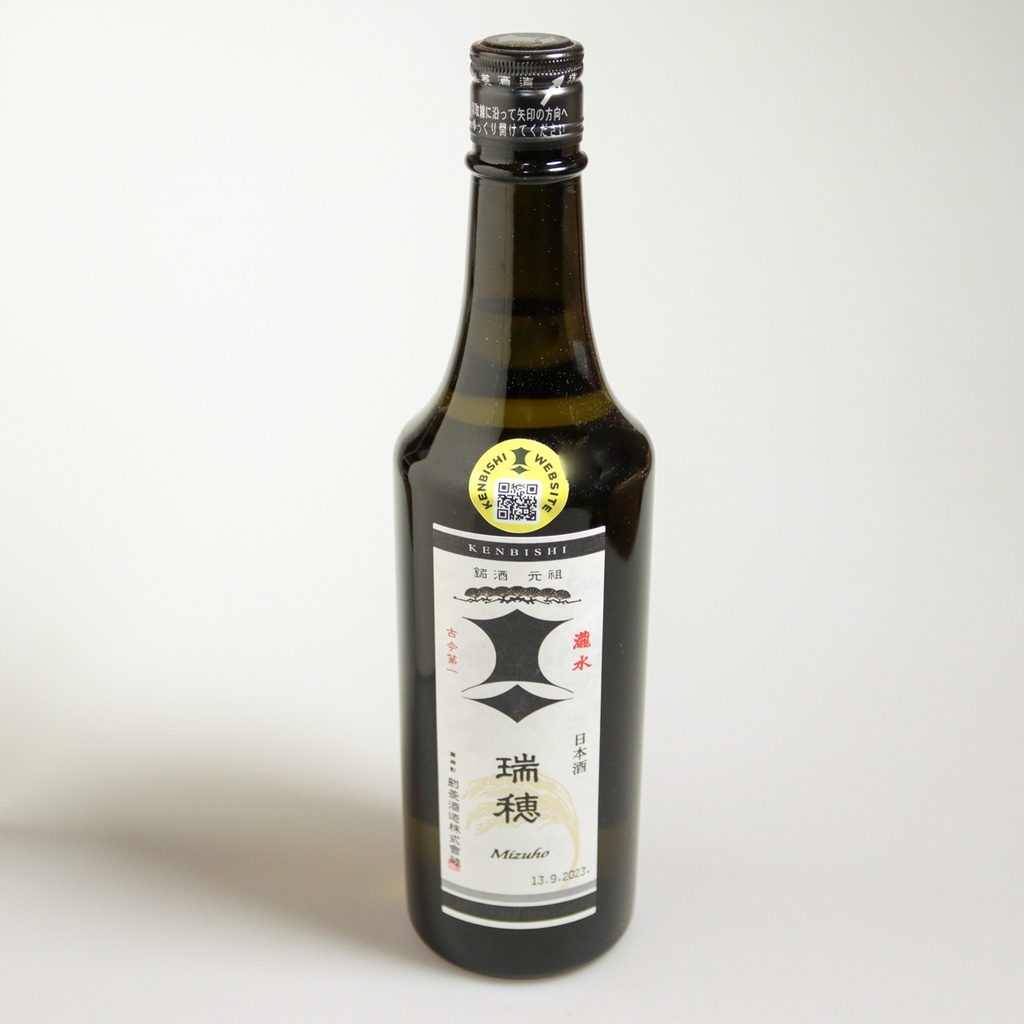[D121] Saké " Mizuho Kuromatsu " Yamahai Junmai