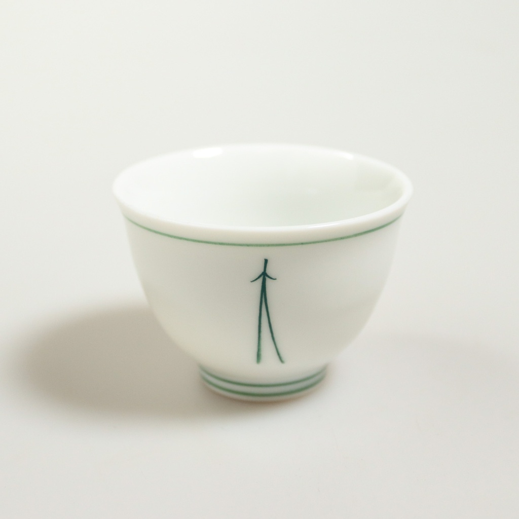 [J092] Small cup with human figure