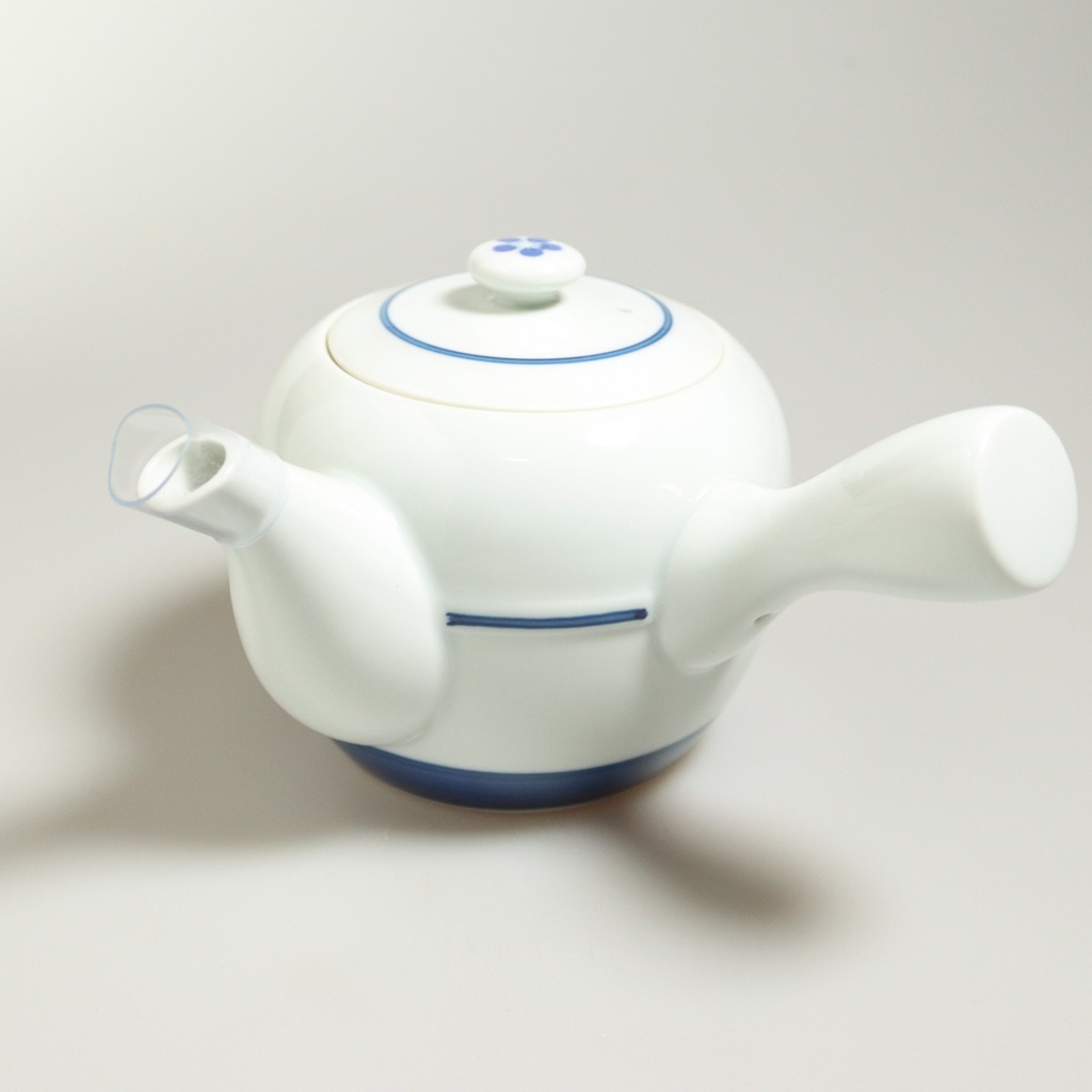 [J232] Théière "Yumeji" en porcelaine de Hasami