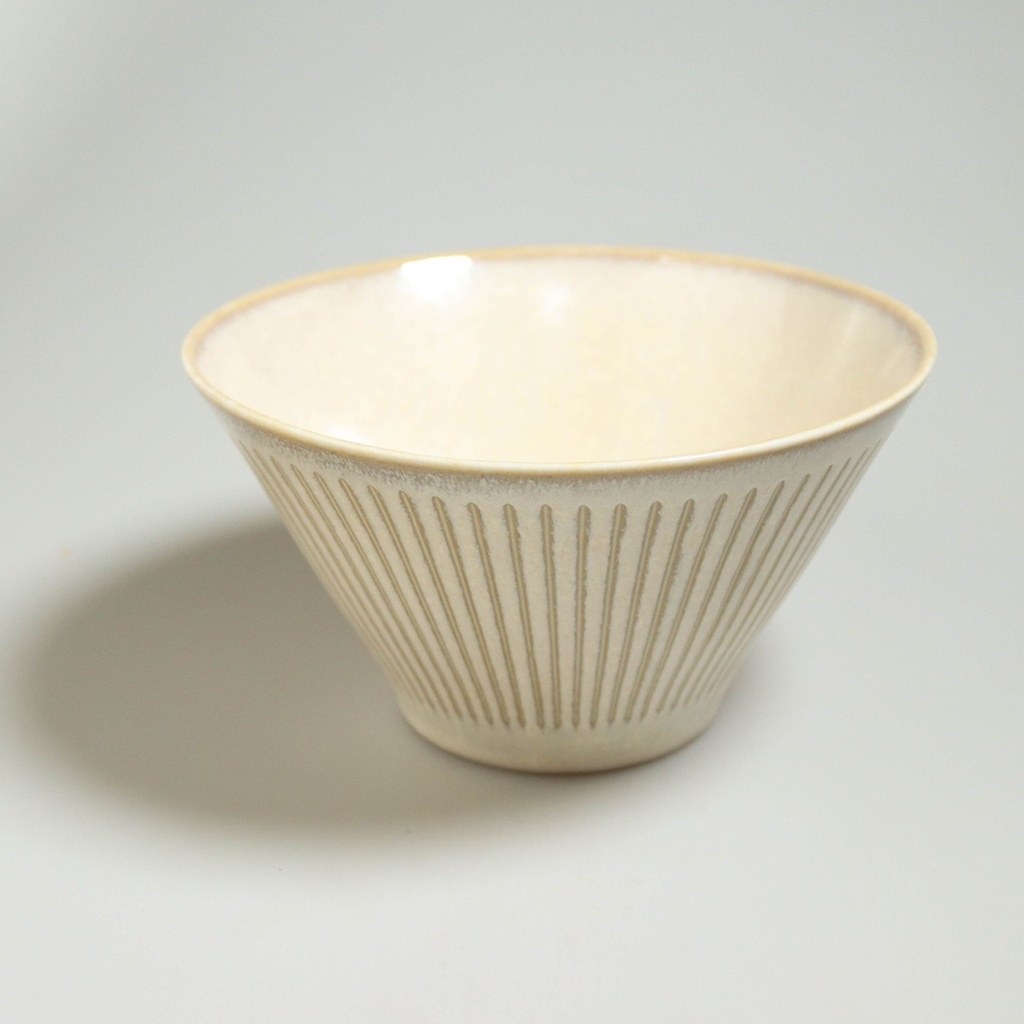 Bol pour donburi "Titane" en faïence fine de Mino