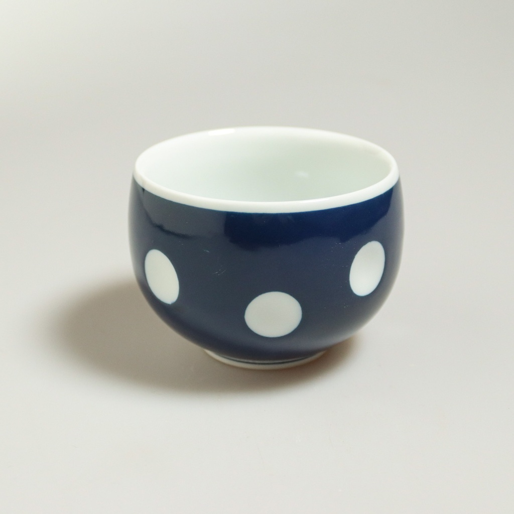 Tasse en porcelaine d'Arita "Negaposi"