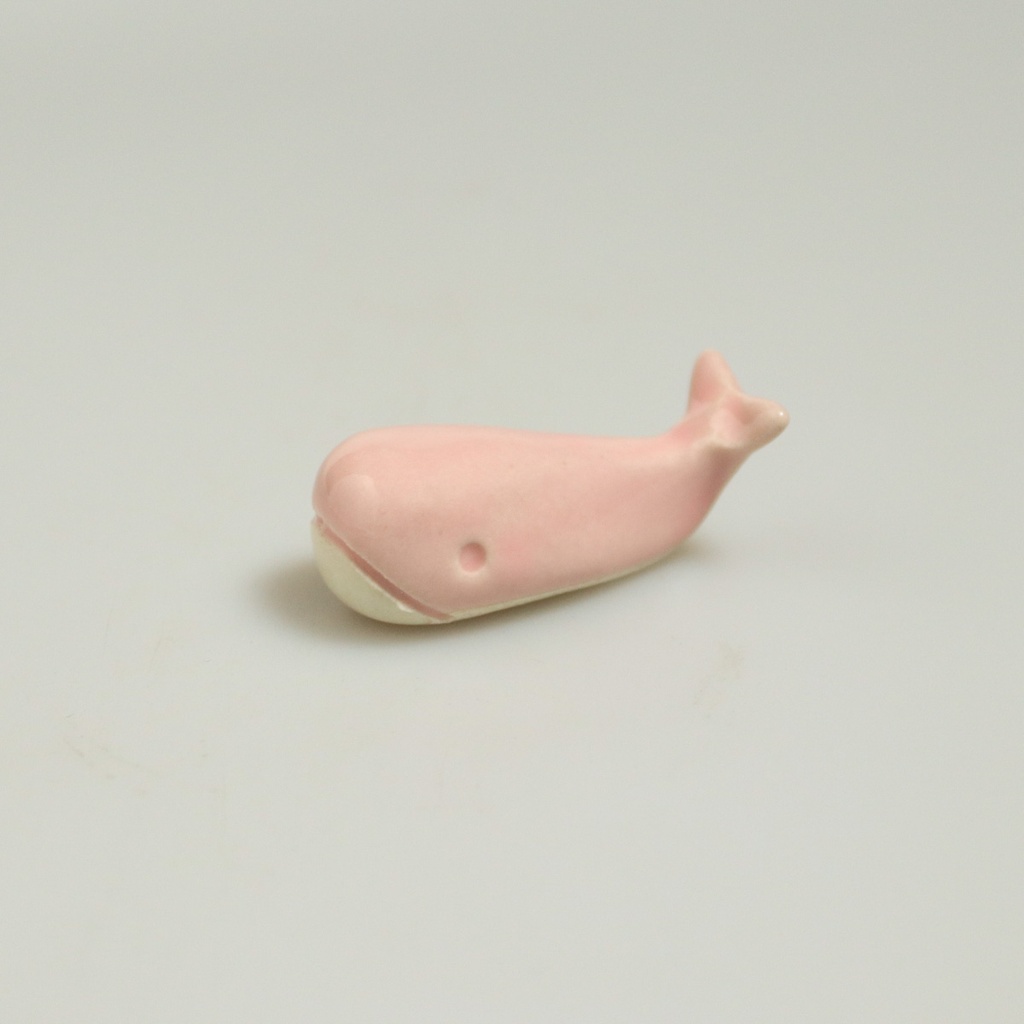 Repose-baguettes « Baleine rose » en céramique de Mino