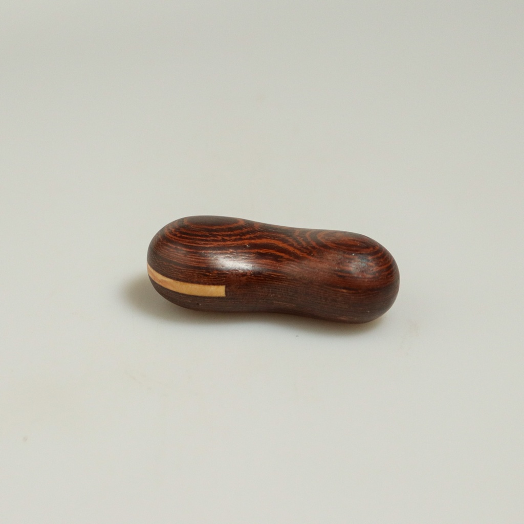 [J356] Repose-baguettes « Mame » en bois foncé