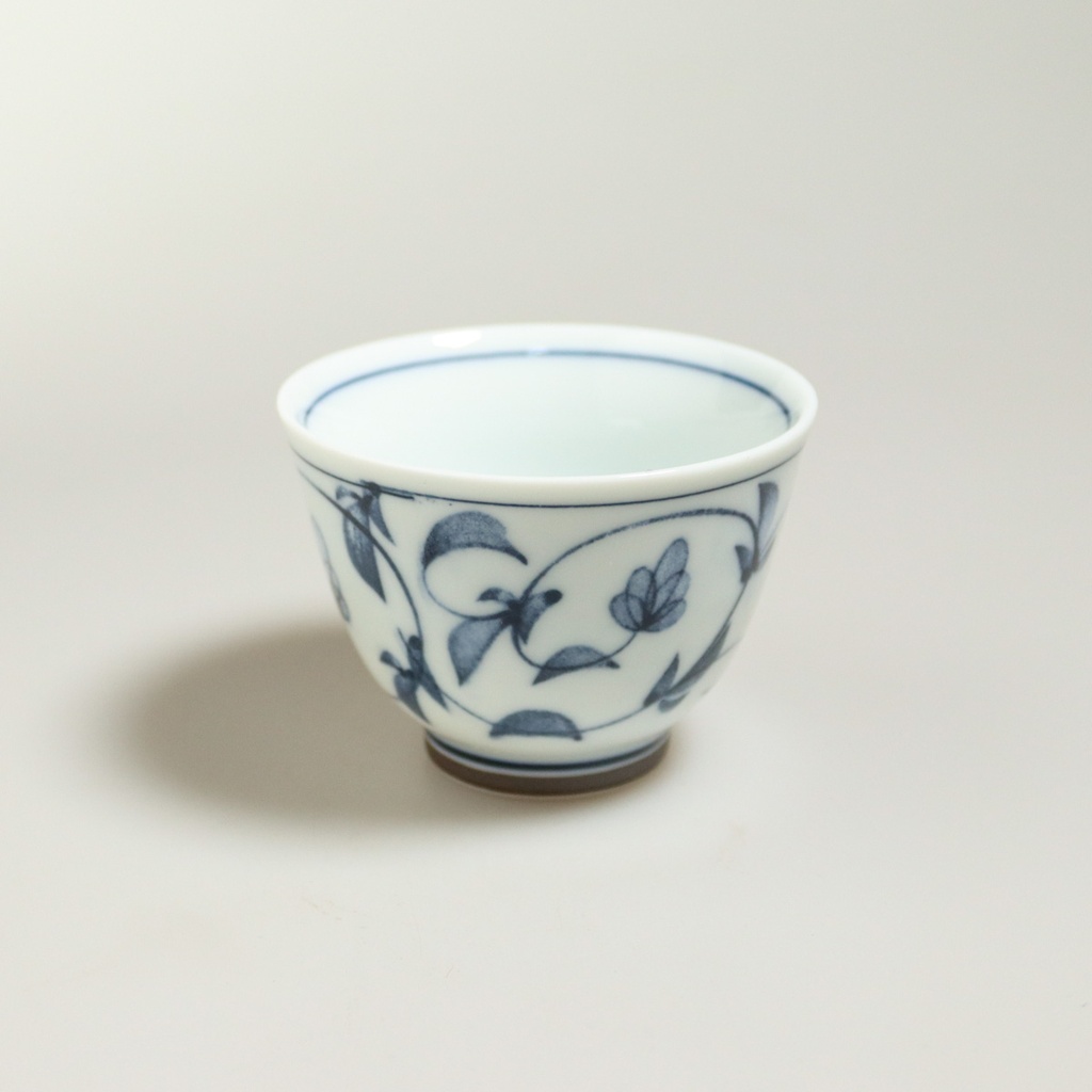 [J359] Small ‘Bifusaku Karakusa’ Cup