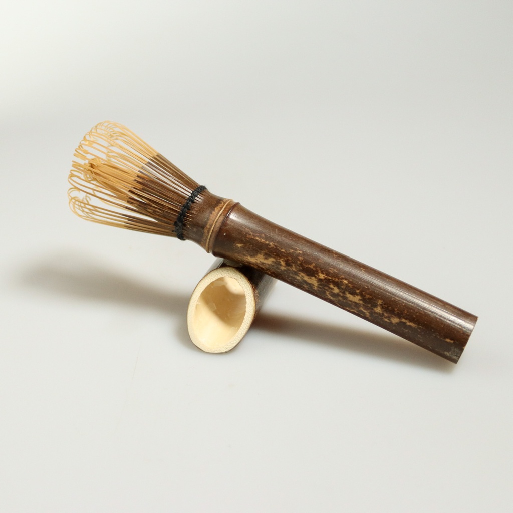 Fouet à matcha en bambou long brun