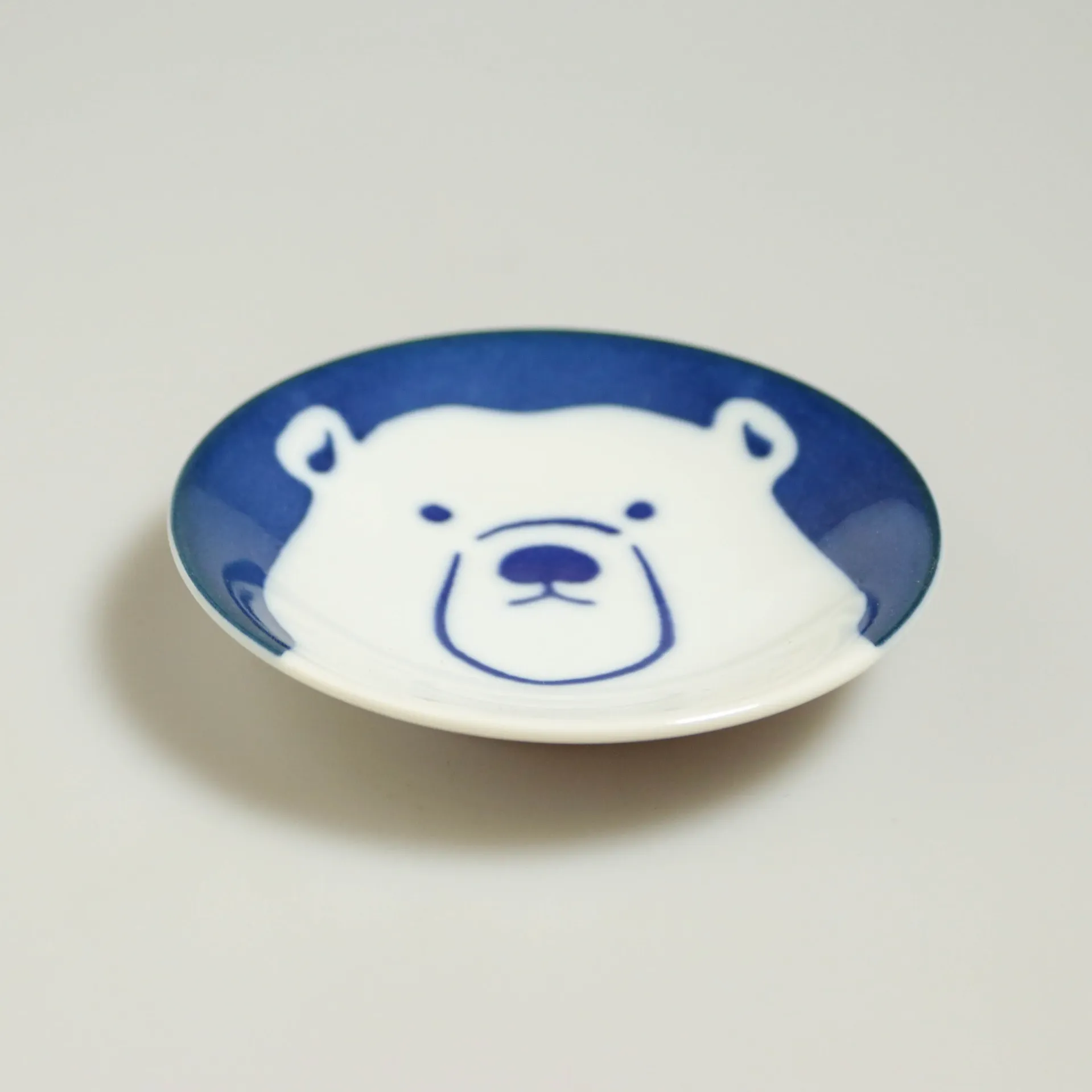 [J399e] Petite assiette "Mamesara" ours