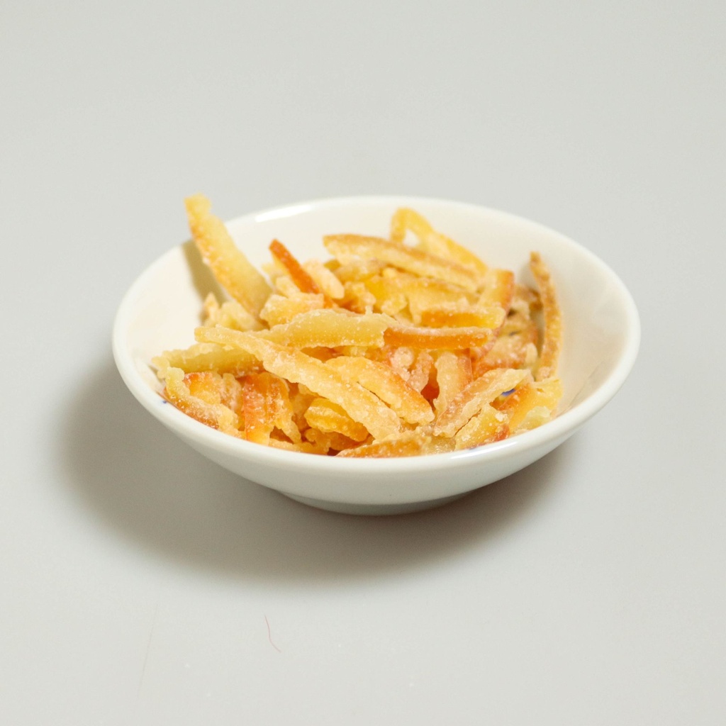 [V037a] Ecorces d'iyokan sucrées en vrac (100g)