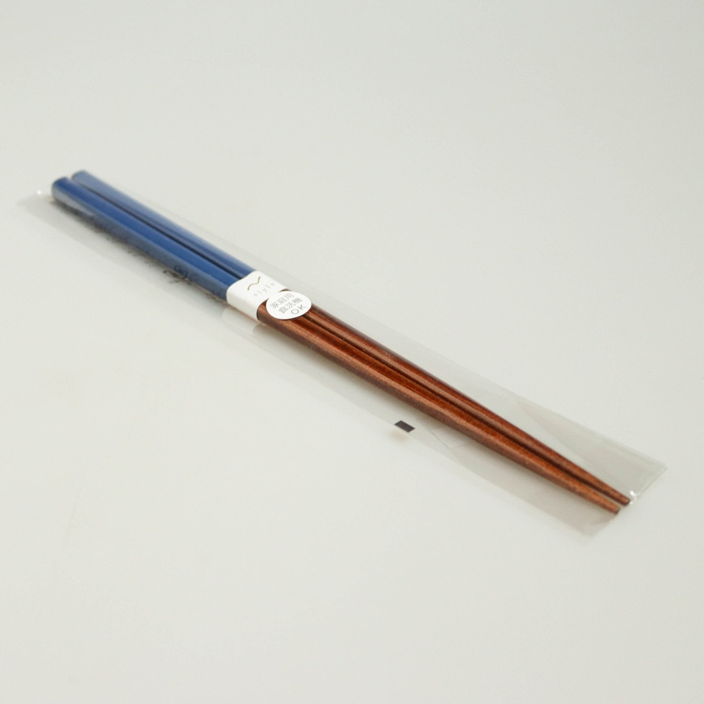 [J477] Baguettes bleues "fam."