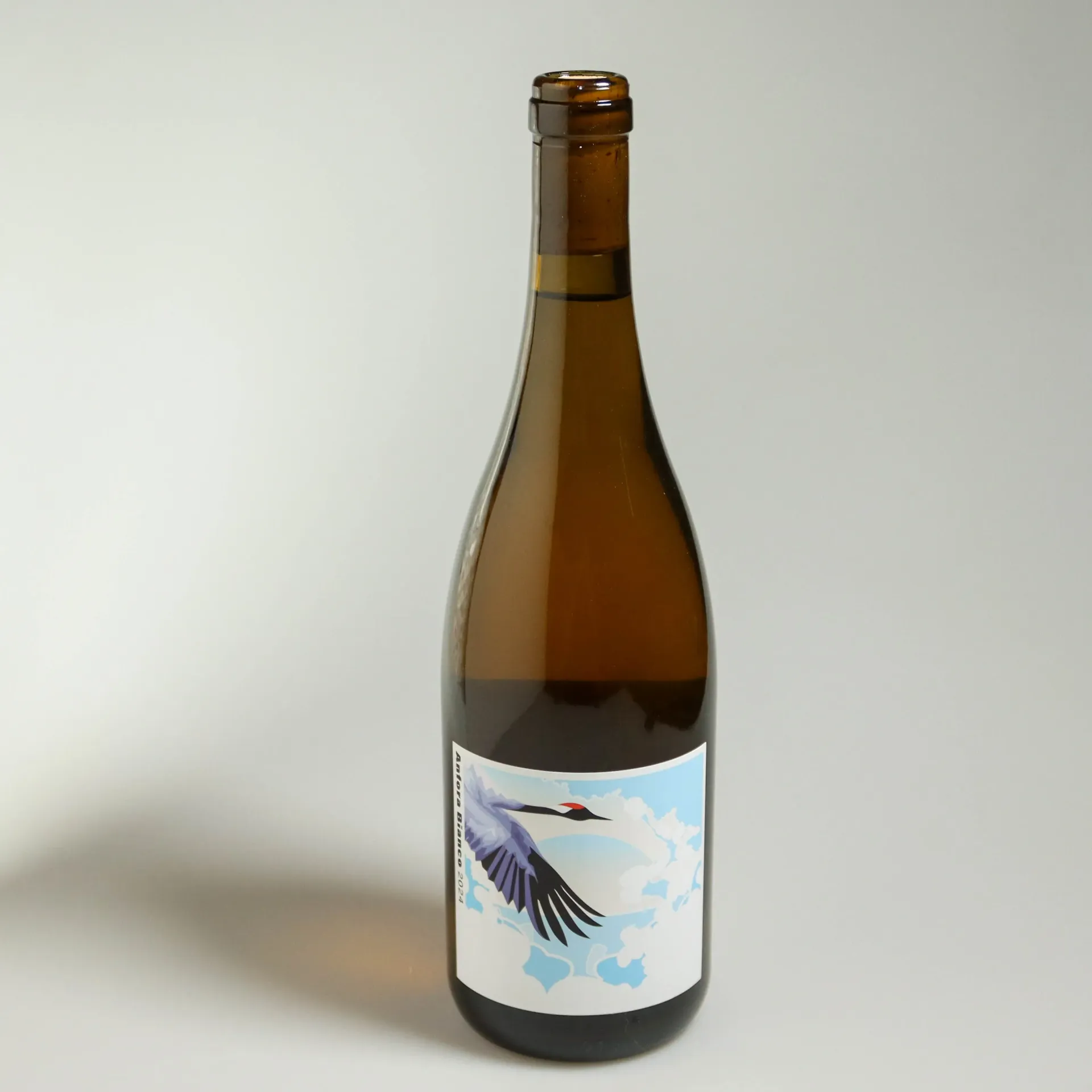 Grape Republic : Anfora Bianco 2024